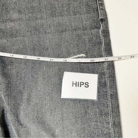 Hudson NWT Nico Straight Jeans 32 14 gray distressed rolled - Picture 11 of 14